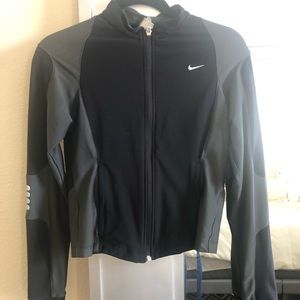 Nike cropped running jacket